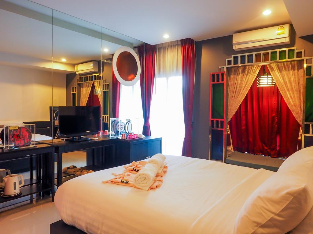 De Ja Moon Hostel Chiang Mai Extérieur photo